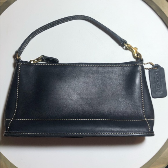 Vintage Black Coach Pochette - Picture 8 of 10